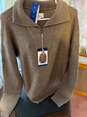 Woman’s Cozy Half-Zip Sweater in Taupe